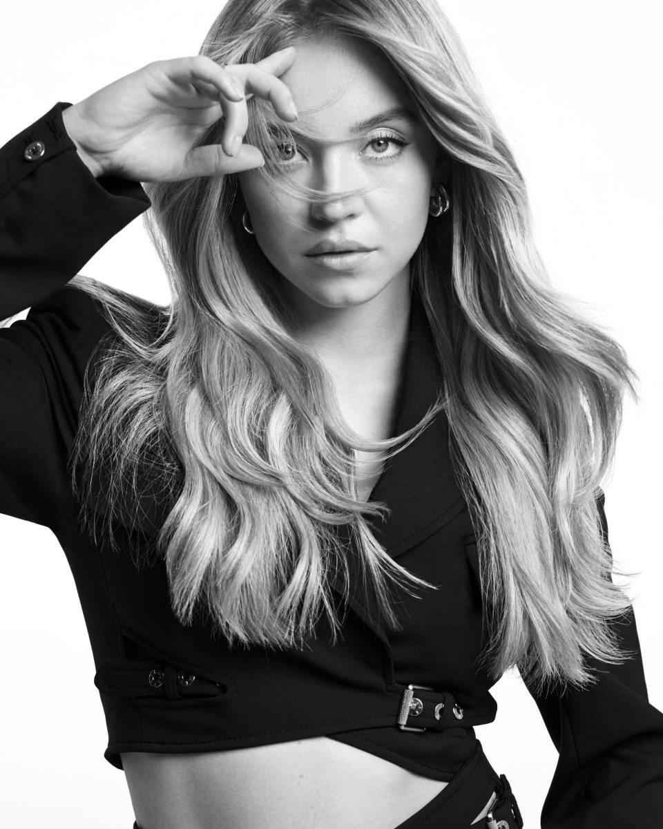 ecoute_cherie_web_sydney_sweeney