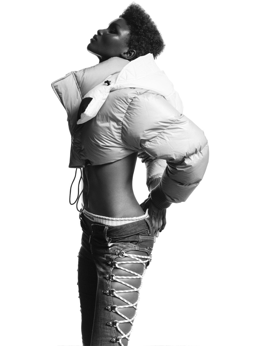 ecoute_cherie_v_magazine_canvas_ecoute_cherie_06