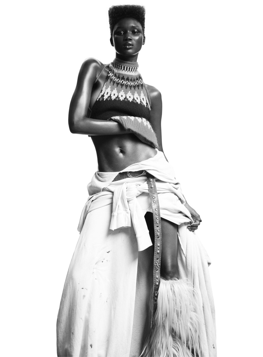 ecoute_cherie_v_magazine_canvas_ecoute_cherie_02